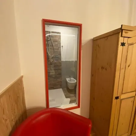- Affitti Brevi Italia 4* Lecco