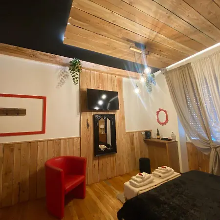 - Affitti Brevi Italia Oda ve Kahvaltı 4*